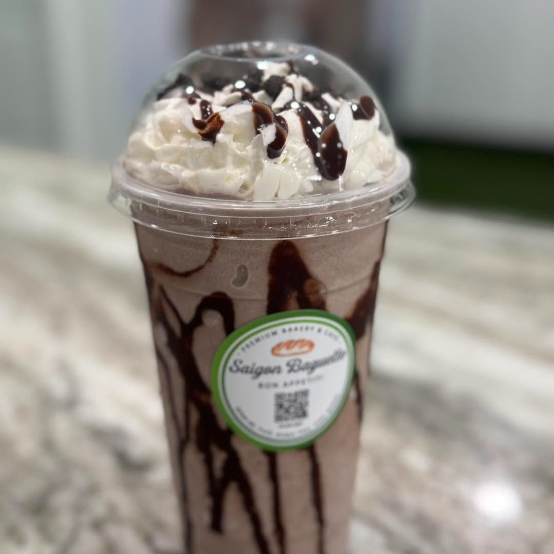 Oreo Cream Smoothie.